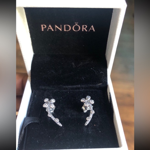 Draped Four-Petal Flower Stud Earrings from Pandora - retired - Picture 5 of 11